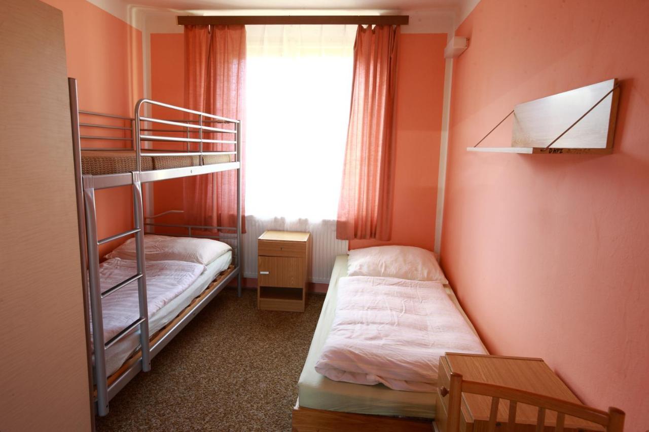 Klášterec nad Ohří Hotel Slavie מראה חיצוני תמונה
